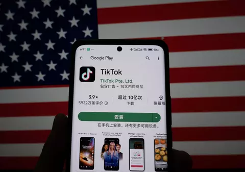 Camera Reprezentanților adoptă o lege care obligă compania chineză ByteDance să renunțe la TikTok, altfel rețeaua va fi interzisă în SUA