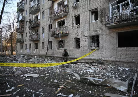 Război în Ucraina, ziua 763 | Harkov, atacat de ruși cu bombe ghidate, „de mare calibru”. Zelenski, inspecție pe tranșeele din est