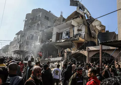 Atac israelian, soldat cu zeci de victime, asupra unei tabere de refugiați din Gaza, anunță Hamas. Precizările Israelului