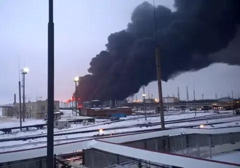 Război în Ucraina, ziua 749 | Zeci de drone lansate de Kiev asupra Rusiei. Au fost atacate trei rafinării de petrol, scrie presa ucraineană