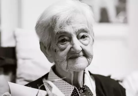 Singurul supravieţuitor al lagărului Auschwitz-Birkenau din Târgu Mureş a murit. Zsuzsa Diamantstein avea 102 ani