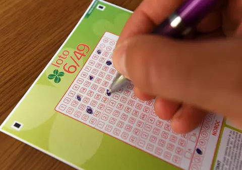 S-a câştigat marele premiu la Loto 6/49. Cât a costat biletul norocos