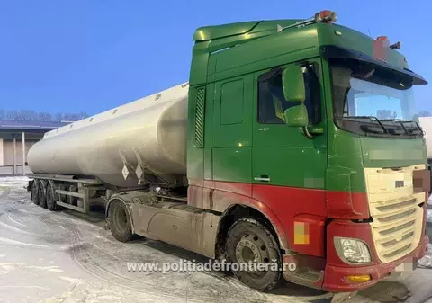 Cisternă furată din Croația și camion căutat în Spania, găsite pe șoselele din România și confiscate