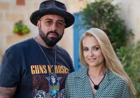 Ce spunea CRBL în urmă cu un an despre divorțul de Elena. Cei doi s-au separat după 16 ani de mariaj „Am avut cuvinte grele spuse la ceartă”