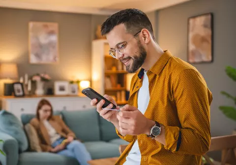 Credit cu buletinul de la AXI Card în 2024