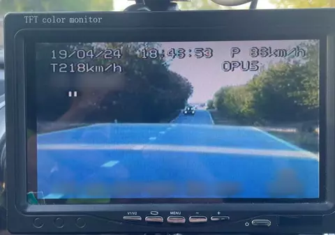 Șofer prins de radar circulând cu 128 km/h peste viteza maximă admisă pe un drum din Dolj