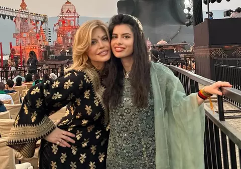 Loredana Groza nu și-a sfătuit fata să urmeze o carieră în muzică. Cu ce se ocupă Elena Boncea la 25 de ani