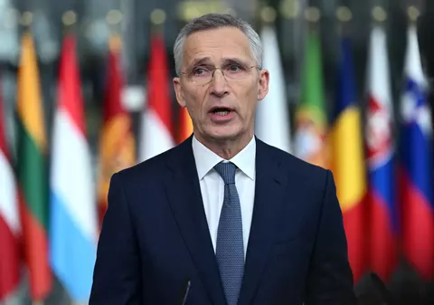 Jens Stoltenberg salută decizia României de a dona Ucrainei un sistem Patriot, „foarte necesar” Kievului