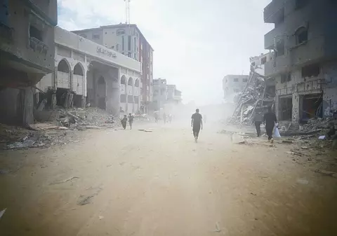 „Nu a mai rămas nimic”. Civilii au găsit un oraș în ruine la întoarcerea în Khan Younis după retragerea armatei israeliene