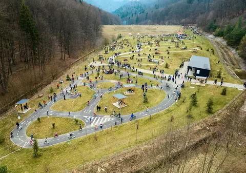 Cine sunt primarii care au recuperat hectare de spații verzi din mâinile mafiei imobiliare