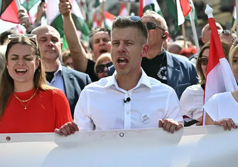 „Acum două luni, nimeni nu mă cunoștea”. Cine este Peter Magyar, politicianul care crește în sondaje și devine o amenințare pentru Viktor Orban