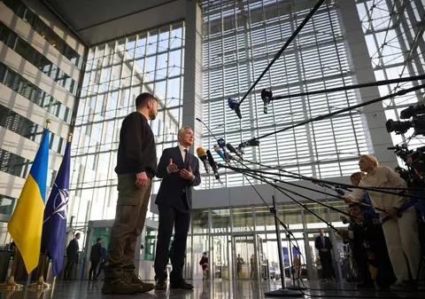 Stoltenberg l-a invitat pe Zelenski la summitul de la Washington: Nu mă aştept la un acord pentru aderarea Ucrainei la NATO