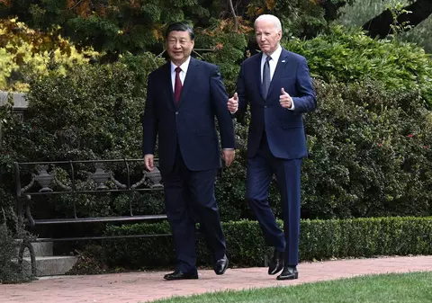 Joe Biden şi Xi Jinping au discutat aproape două ore la telefon despre problemele legate de Taiwan și Rusia. Avertisment sumbru al liderului de la Beijing
