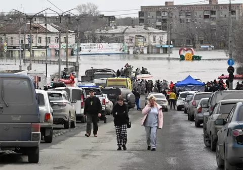 Cele mai grave inundaţii din ultimele decenii în Rusia şi Kazahstan. Zeci de mii de persoane, evacuate