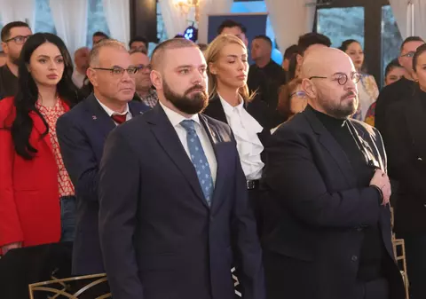 G4Media: Primăria Sectorului 5 a atribuit un contract de 40 de milioane de euro unei firme de pază al cărei patron de facto este un coleg de partid al lui Piedone