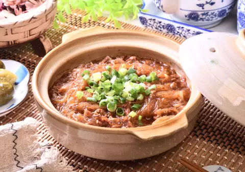 Rețete de „furnici în copac” - cum se prepară