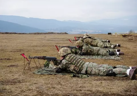 MApN: 60% din cei care au aplicat să fie soldați, respinși. Cei mai mulți  nu au trecut de proba fizică. Câte locuri sunt încă libere