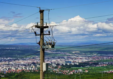 Scenariu: cât ar costa trecerea încălzirii pe energie electrică a unui oraș din România. Prețul pe gospodărie: de la 5.000 la 15.000 de euro