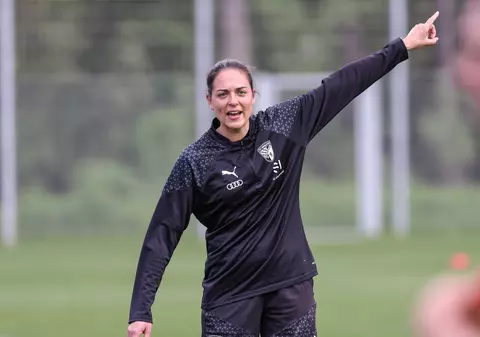 Prima femeie instalată antrenor principal la o echipă profesionistă de fotbal din Germania: „Vreau să arăt ce știu”