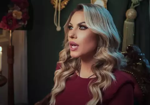 Amna ne poartă „De la dragoste la ură” într-o nouă piesă featuring Robert Toma: „Cred că reprezintă situația multor oameni” / Video