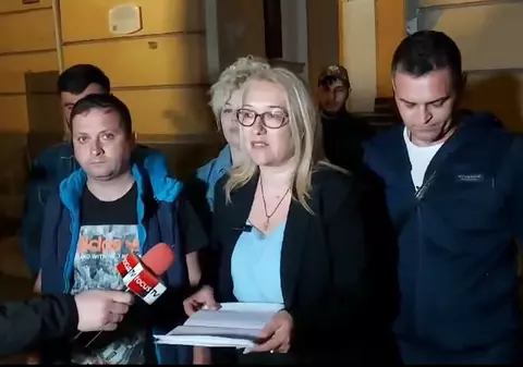 Candidata AUR la Primăria Buzău s-a retras, alături de jumătate din candidații pentru Consiliul Local: „Cea mai mare otravă pentru electoratul românesc”. Reacția partidului
