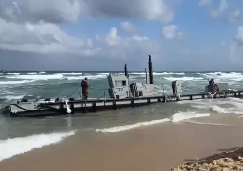 Patru ambarcaţiuni americane au eşuat la pontonul temporar din Fâşia Gaza