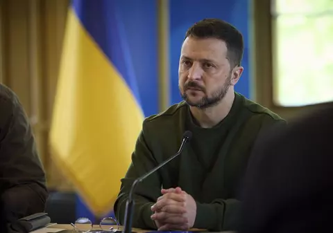 După Putin, și Zelenski respinge ideea unui armistițiu olimpic: „Vrem un sfârșit corect al acestui război”. Ce i-a spus lui Macron