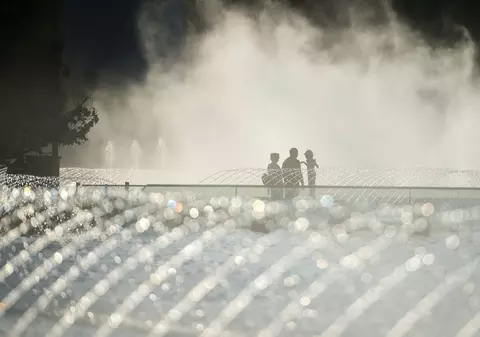 România, împărțită între vijelii și caniculă. Alerte meteo cod galben și portocaliu pentru aproape toată țara