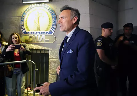 Fostul șef SRI Florian Coldea, generalul SRI Dumitru Dumbravă şi avocatul Doru Trăilă, plasaţi sub control judiciar