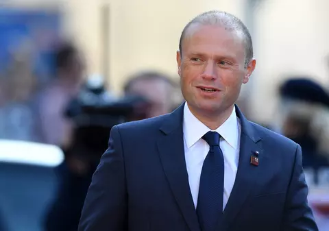 Fost premier al Maltei și mai mulți demnitari, urmăriți penal pentru fapte de corupție în dosarul privatizării unor spitale