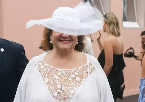 Gina Rinehart, cea mai bogată femeie din Australia, cere Galeriei Naţionale să-i retragă portretul dintr-o expoziţie