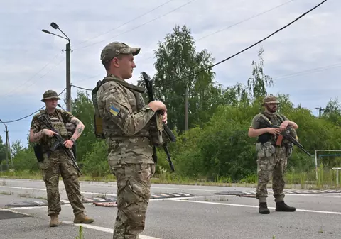 Un bărbat care încerca să fugă din Ucraina în România, împușcat de polițiștii de frontieră