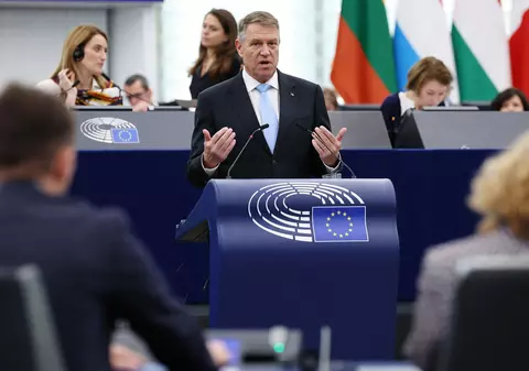 Ce greșeli a făcut Iohannis în politica externă a României