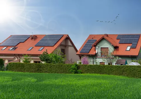 EXCLUSIV  | Libertatea a calculat câți bani trebuie să scoți din buzunar pentru o locuință „verde”. Costurile, inaccesibile pentru românii de rând