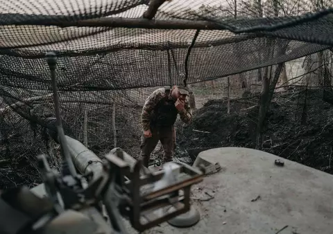 Moscova și Kievul se acuză reciproc că folosesc arme chimice în lupte