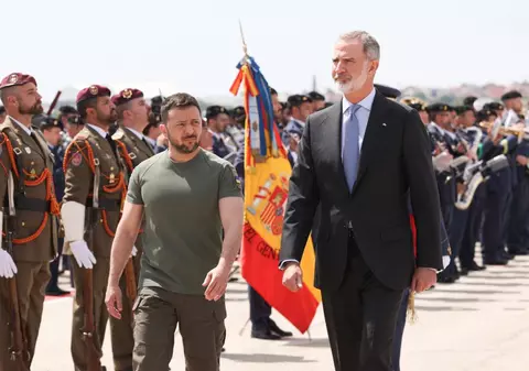 Volodimir Zelenski, în prima vizită oficială în Spania. Ce sprijin poate oferi Madridul Kievului