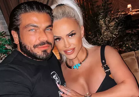 Tradiția pe care Anda Adam și soțul ei nu au respectat-o la nuntă. Ce s-a întâmplat cu invitații atunci când au ajuns la restaurant