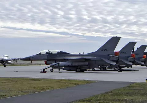 MApN semnalează o dezinformare a Rusiei: zboruri de probă cu F-16 în direcția Odesa - Insula Șerpilor