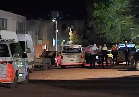 Un suporter român acuză că a fost tăiat cu o macetă de fani belgieni, după meciul Belgia-România. Cinci persoane arestate