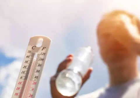 Ce alimente să nu consumi pe caniculă