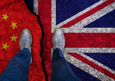 China spune că agenția britanică de informații externe, MI6, a recrutat un cuplu de chinezi ca spioni