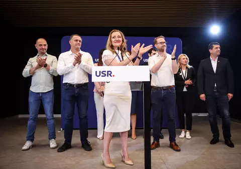 PSD o acuză pe Elena Lasconi că și-a angajat soțul la partid pe bani publici. Replica USR