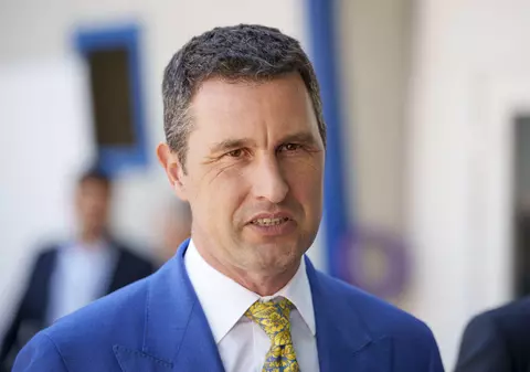 Vicepremierul Tanczos Barna a mințit când a spus că soluția creșterii taxelor pentru reducerea deficitului a fost cerută de Comisia Europeană