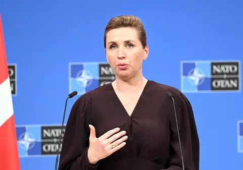 Bărbatul care a atacat-o pe Mette Frederiksen, premierul Danemarcei, a fost arestat pentru 12 zile