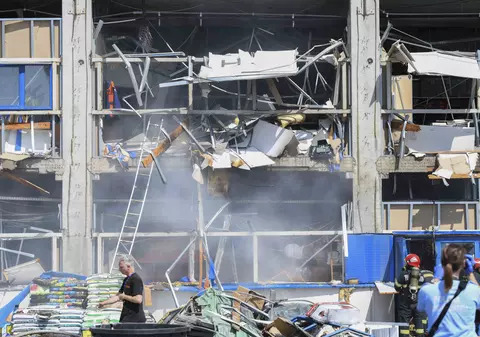 Dedeman: „În momentul exploziei, o firmă desfășura lucrări la sistemul de alimentare cu gaz al magazinului”