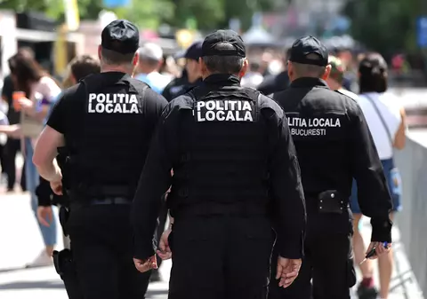 Percheziții la Poliția Locală Sector 1. Sunt vizați șefi din instituție, suspectați că luau mită de până la 20.000 de euro de la patronii teraselor