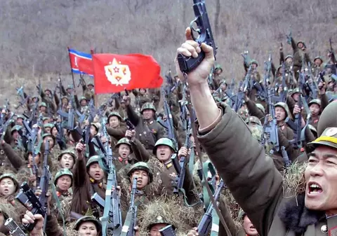 Soldați nord-coreeni ar putea fi trimiși în Ucraina, după acordul semnat de Putin și Kim Jong Un: „Divizii pentru următoarea «mașină de tocat carne»”