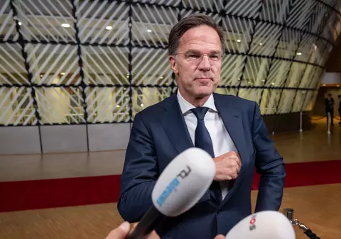 Mark Rutte, pe cale să preia şefia NATO, după ce Klaus Iohannis s-a retras. Finalul unui fals suspans, comentează AFP