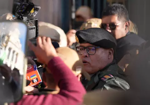 Tentativă de lovitură de stat în Bolivia. Șeful armatei, demis și arestat, după ce a încercat să preia puterea