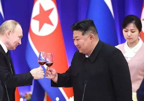 Textul acordului militar dintre Rusia și Coreea de Nord, publicat. Articolul 4, identic cu unul din tratatul semnat de Hrușciov și Kim Il Sung în 1961